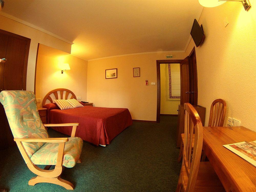Hotel Avenida Plaza Alzira Eksteriør bilde